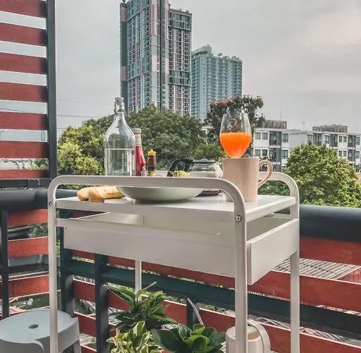The Giftown Bangkok, Talat Phlu * Bangkok